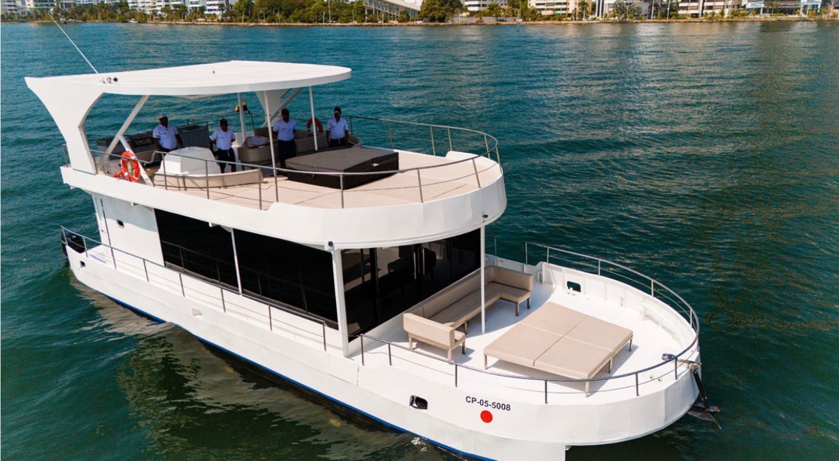 CATAMARAN | 40 PERSONAS