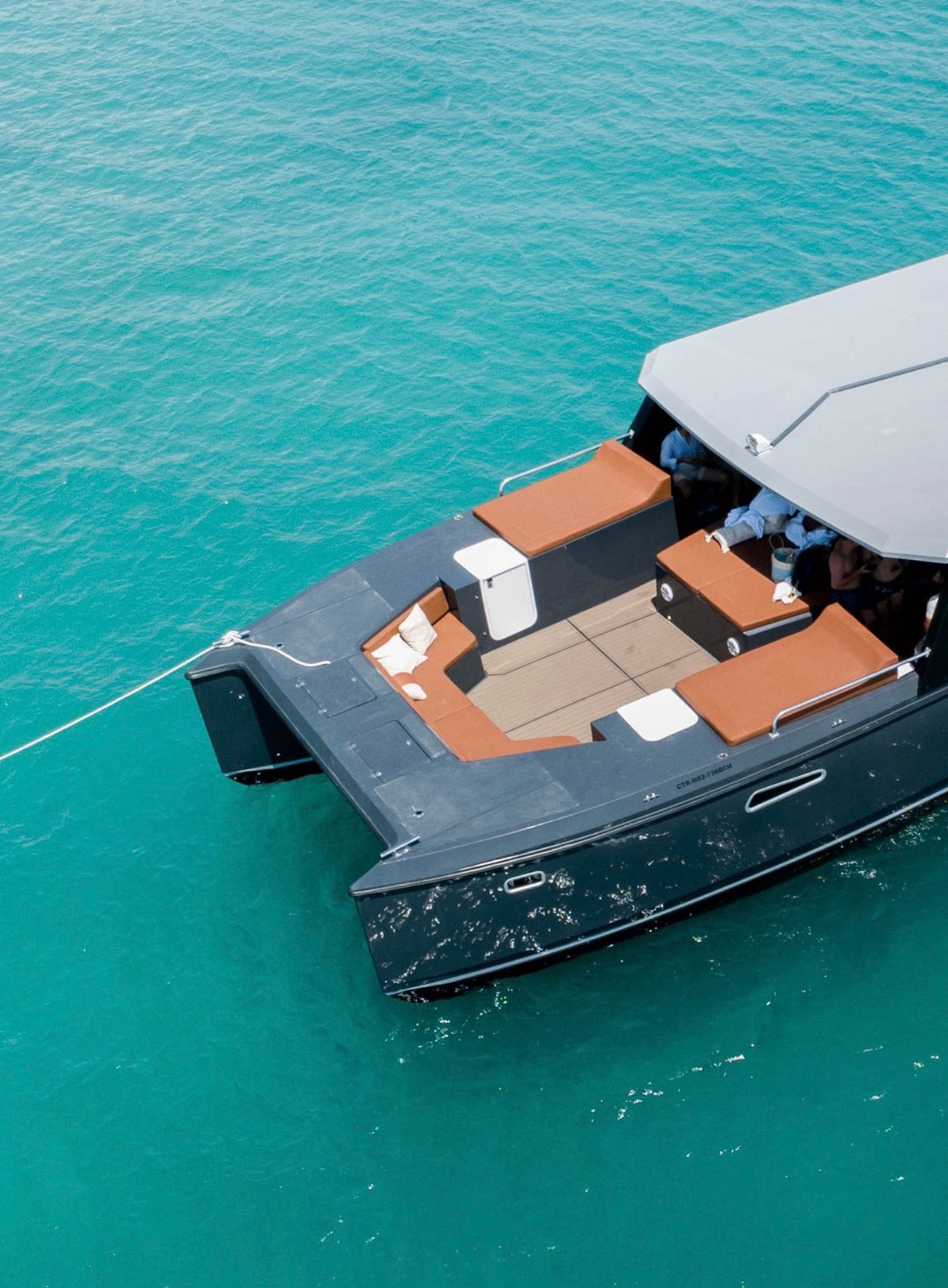 CATAMARAN | 40 PERSONAS