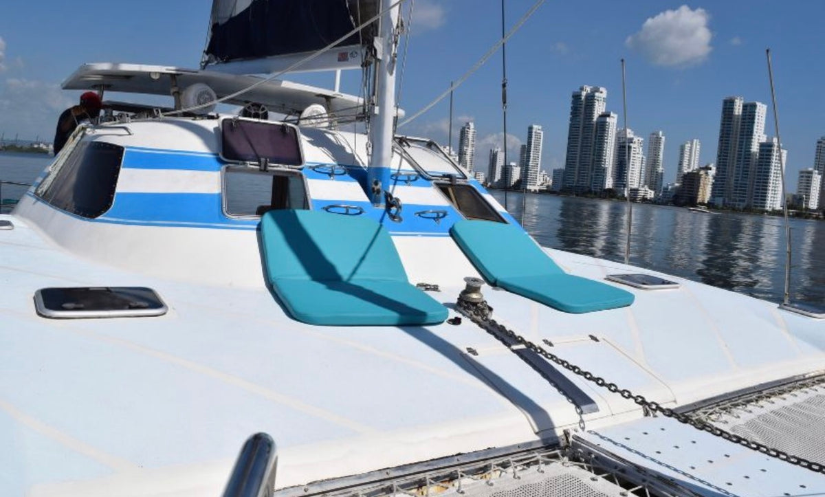 CATAMARAN | 16 PERSONAS