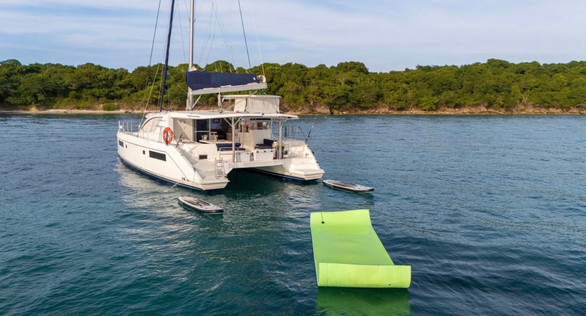CATAMARAN | 25 PERSONAS