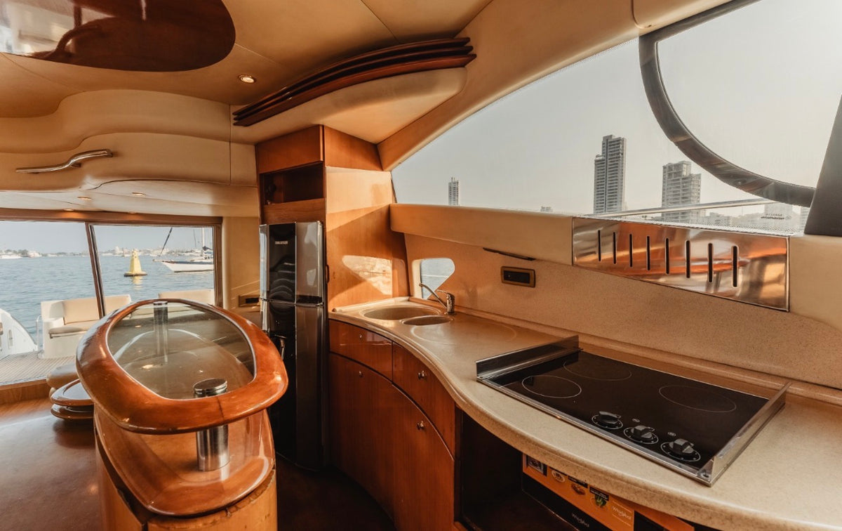 AZIMUT 55FT - 20 PAX (FESTIVAL)